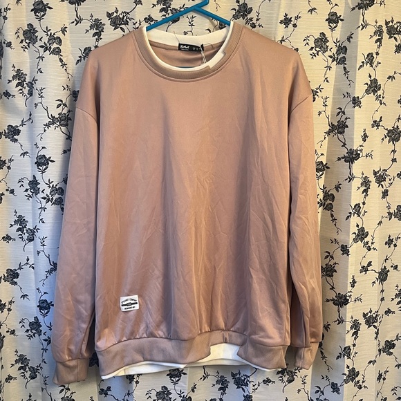 RomWe NWT Woman's Khaki Crew Neck White Trim Sweatshirt - Picture 2 of 6